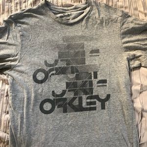 Mens oakley t shirt